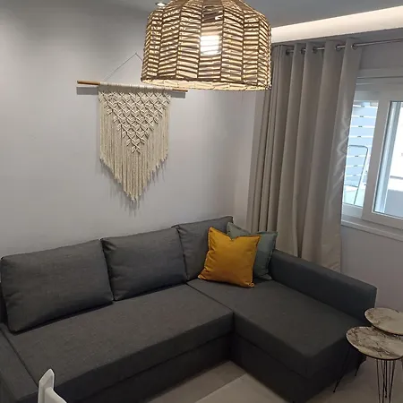 Apartment Dimitros Ii Néos Marmarás