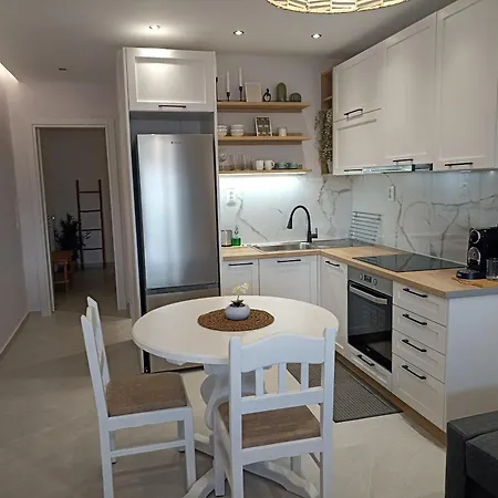 Dimitros Ii Néos Marmarás