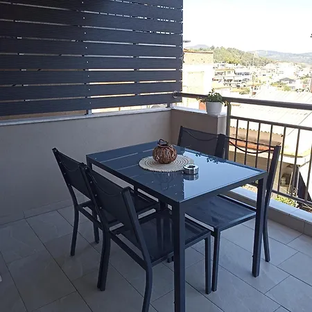 Dimitros Ii Néos Marmarás